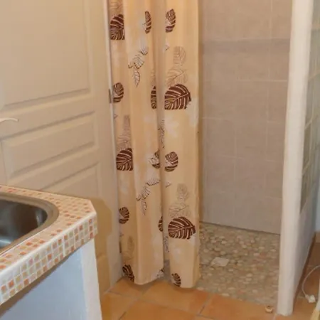 Holiday home Maison Calme A 500m De La Plage, 6 Pers, - Fr-1-823-73 Barbatre